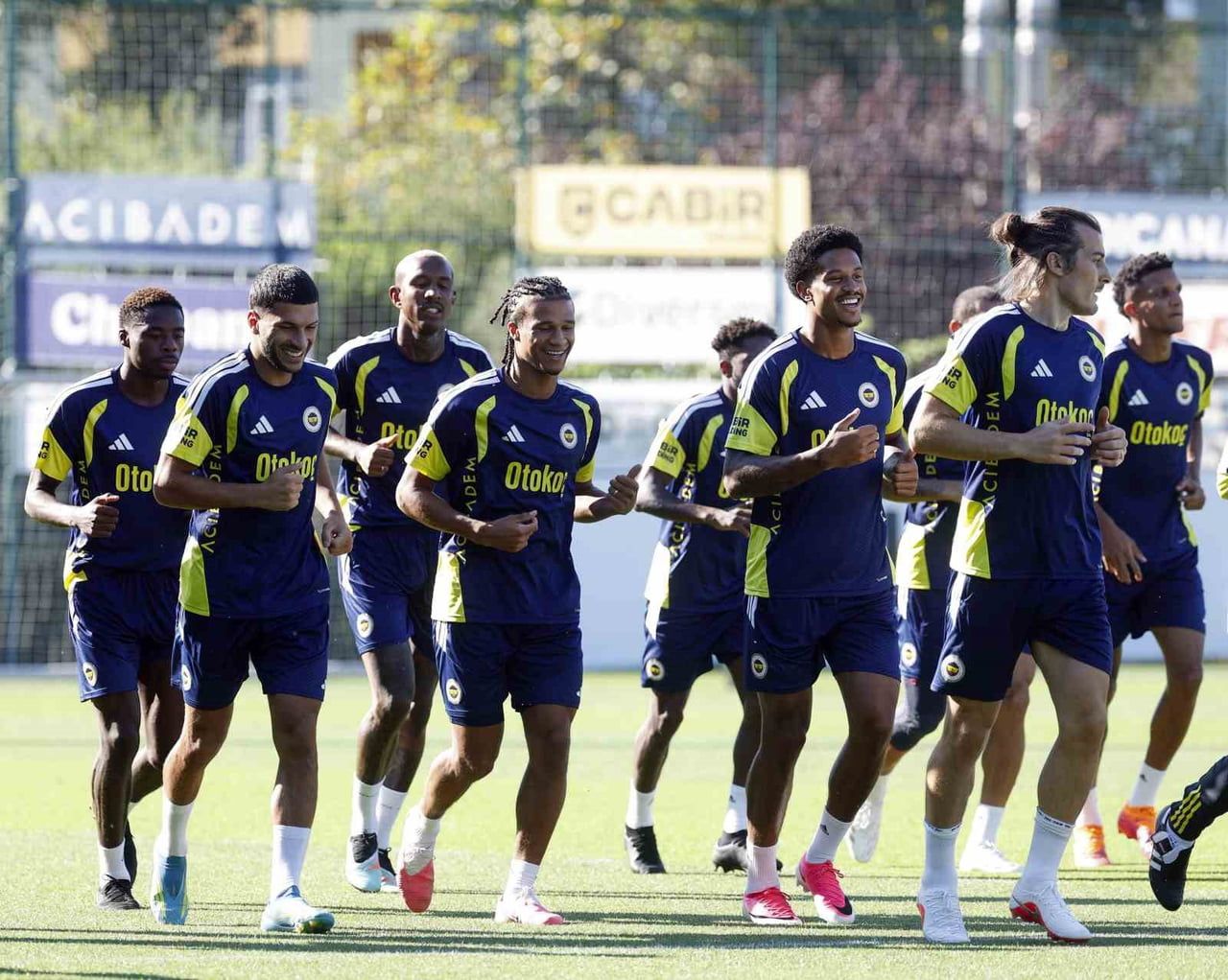 FENERBAHÇE, POLONYA TEMSİLCİSİ GORNİK ZABRZE İLE DEPLASMANDA OYNAYACAĞI UEFA ŞAMPİYONLAR LİGİ 2....