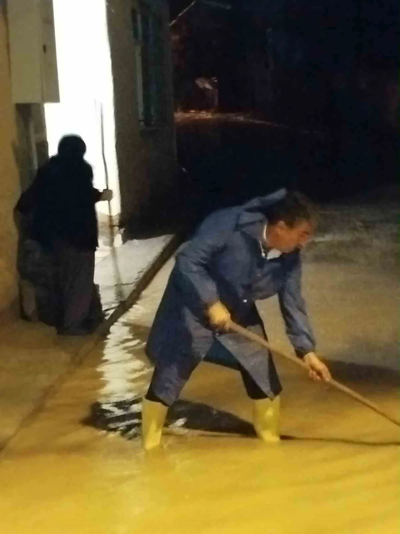 ELAZIĞ’IN YURTBAŞI BELDESİNDE ETKİLİ OLAN SAĞANAK YAĞIŞ SONRASINDA SEL VE SU TAŞKINLARI MEYDANA...