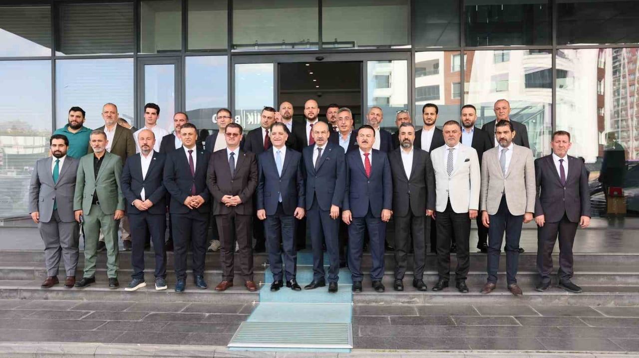 ERBİL TİCARET VE SANAYİ ODASI HEYETİ, TÜRKİYE IRAK SANAYİCİ VE İŞ ADAMLARI DERNEĞİ (TİSİAD) VE...