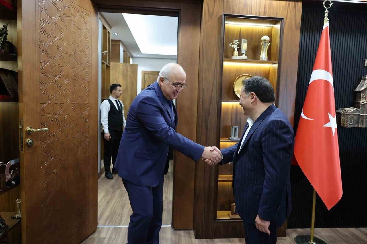 KAYSERİ VALİSİ GÖKMEN ÇİÇEK, AMERİKA BİRLEŞİK DEVLETLERİ’NDE DÜZENLENEN ROBONATİON SUAS 2026...