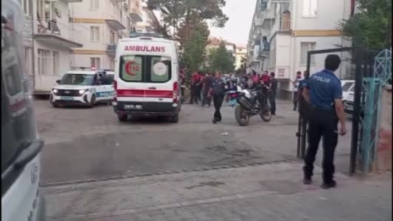 Akrabalar arasında tartışma kavgaya dönüştü: 6 yaralı