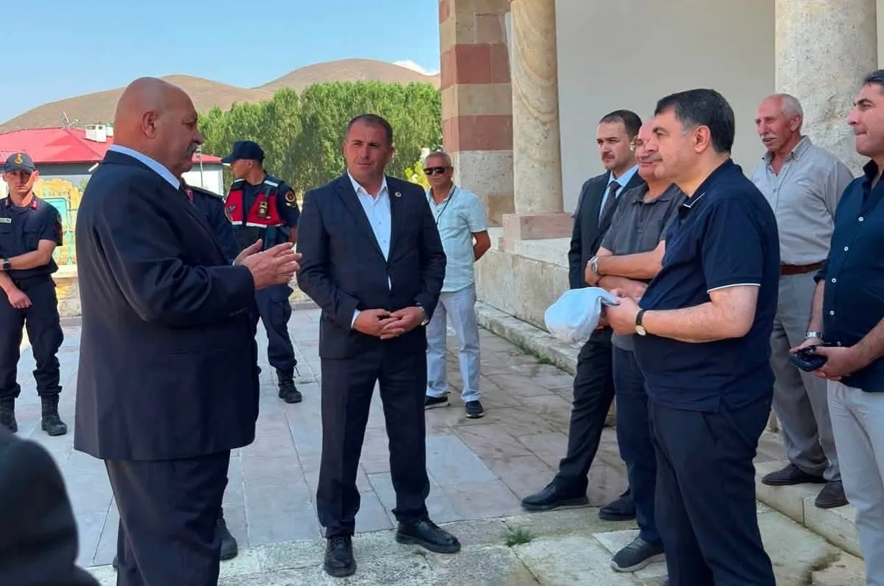 TİHEK BAŞKANI ŞAHİN DEMİRÖZÜ’NDE ZİYARETLERDE BULUNDU