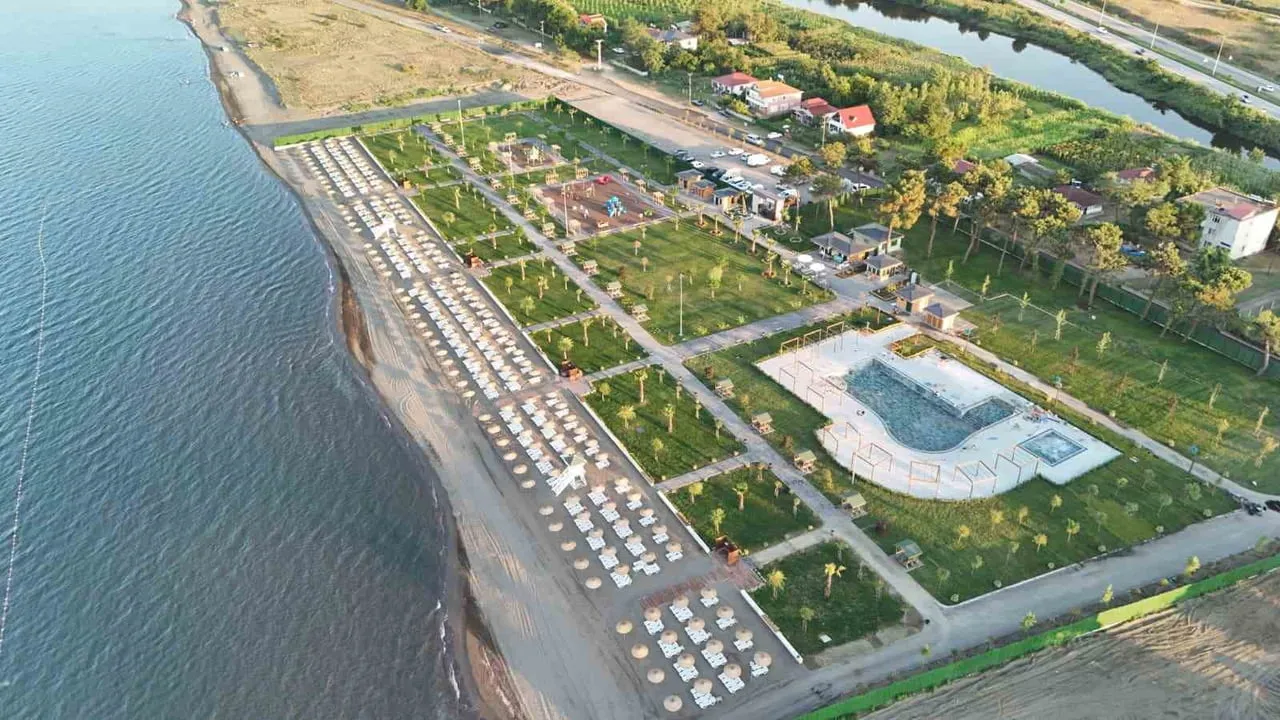 SAMSUN BÜYÜKŞEHİR BELEDİYESİ TARAFINDAN TERME İLÇESİNDE YAPIMI TAMAMLANAN MİLİÇ KADINLAR PLAJI VE...