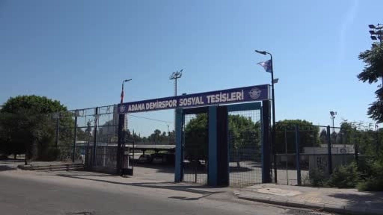 Adana Demirspor Başkanı Ertan Zeybek, göreve geldikleri günden bu yana kulübü ayakta tutmak için...