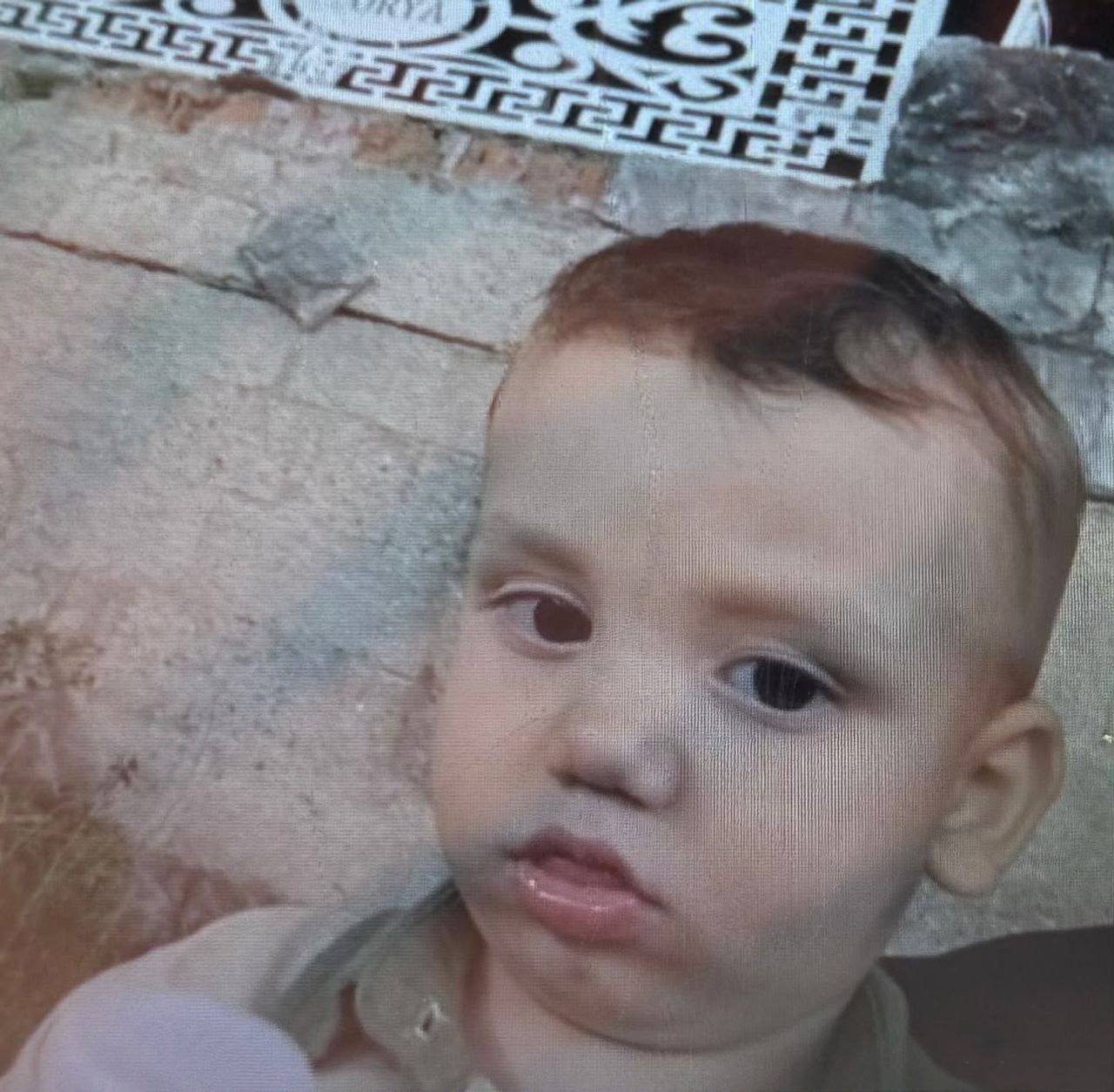 GAZİANTEP'TE KAVŞAKTAN DÖNERKEN OTOMOBİLİN KAPISININ AÇILMASI SONUCU YOLA SAVRULAN 2 YAŞINDAKİ...