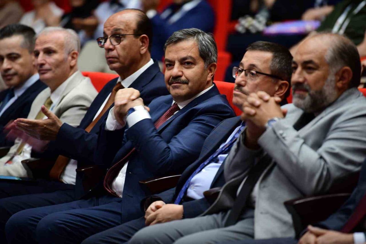 ÇOCUK ACİL SAĞLIĞI ALANINDAKİ GÜNCEL GELİŞMELERİN, BİLİMSEL ÇALIŞMALARIN VE AKADEMİK PAYLAŞIMLARIN...