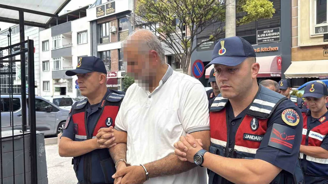 ESKİŞEHİR’DE BULUNAN ETİ BOR’A AİT KİL HATTINI KESEREK 500 BİN TL ZARARA YOL AÇAN OLAYDA GÖZALTINA...