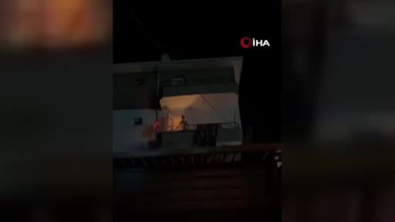 Ankara’da bir şahıs evini ateşe verdi... O anlar kamerada