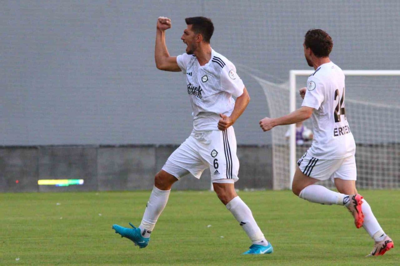 SON OLARAK ALTAY FORMASI GİYEN 38 YAŞINDAKİ CEYHUN GÜLSELAM, YENİ SEZON ÖNCESİNDE SÖZLEŞME...