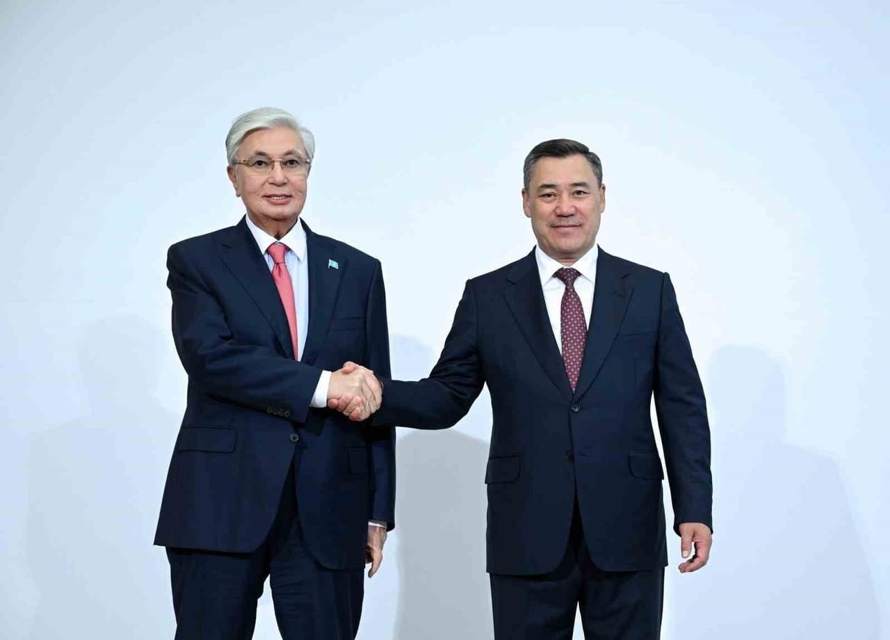 KAZAKİSTAN CUMHURBAŞKANI KASIM CÖMERT TOKAYEV'İ KIRGIZİSTAN CUMHURBAŞKANI SADIR CAPAROV...