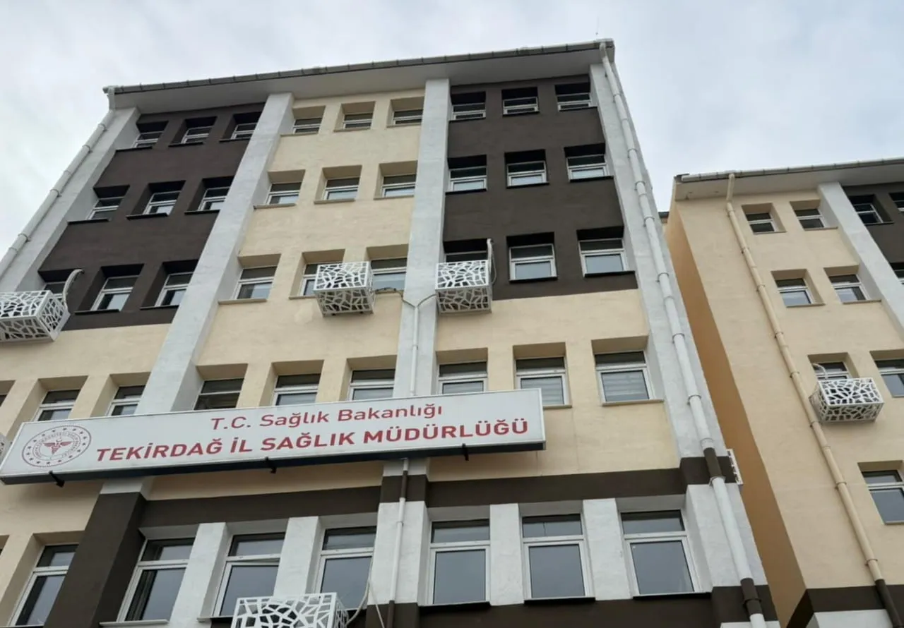 TEKİRDAĞ İL SAĞLIK MÜDÜRLÜĞÜ, 131. DEVLET HİZMET YÜKÜMLÜLÜĞÜ KAPSAMINDA KENTE 42 UZMAN HEKİM...