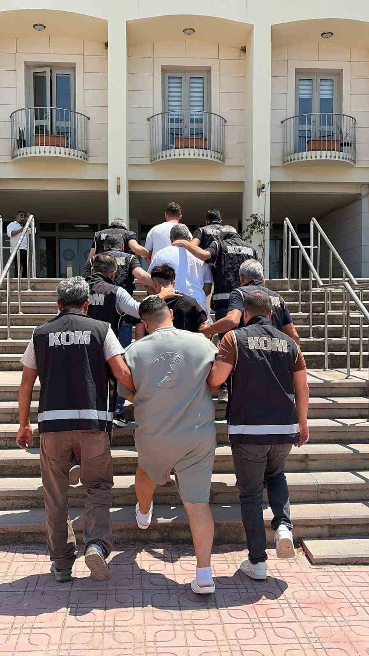 BODRUM'DA SUÇ ÖRGÜTÜ OPERASYONU