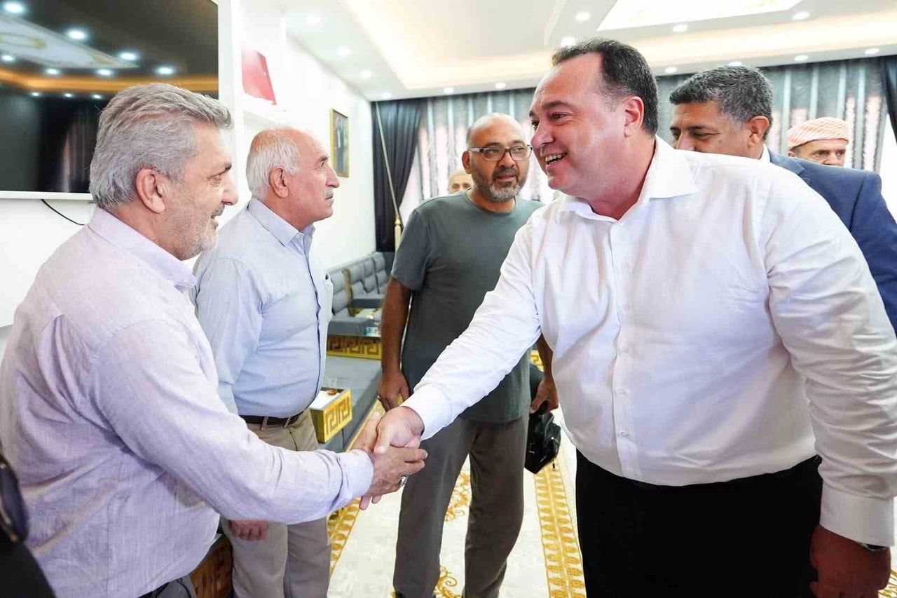 MANİSA BÜYÜKŞEHİR BELEDİYE BAŞKANI BESİM DUTLULU, ŞEHZADELER İLÇESİNDEKİ 6 MAHALLEDE MUHTARLAR VE...