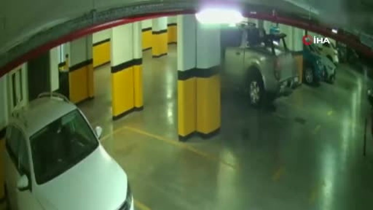 Bakırköy’de içinde para ve ziynet eşyalarının bulunduğu kasayı çaldılar: 11 gözaltı