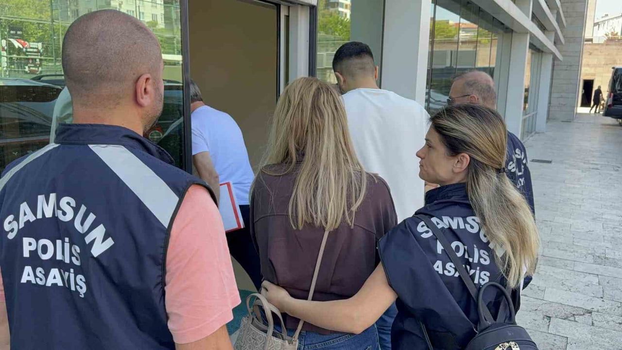SAMSUN’UN ATAKUM İLÇESİNDE FAALİYET GÖSTEREN BİR MASAJ SALONUNA YÖNELİK DÜZENLENEN FUHUŞ...