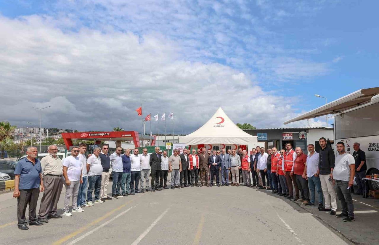 SAMSUN'DA, TÜRK KIZILAY ÖNCÜLÜĞÜNDE DÜZENLENEN "BİRBİRİMİZE CANDAN BAĞLIYIZ" KAN BAĞIŞI KAMPANYASI...