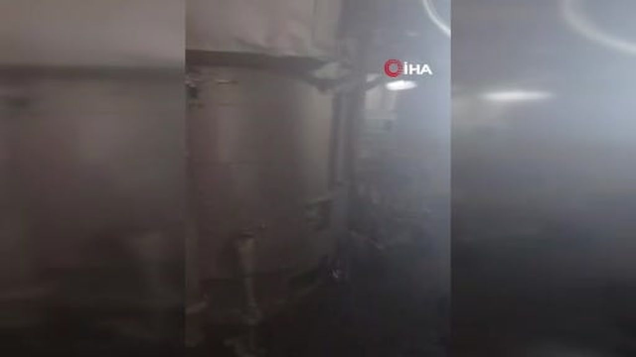 Rusya'nın Novorossiysk Limanı açıklarındaki Türk bayraklı "MV Güllük" kuru yük gemisine insansız...