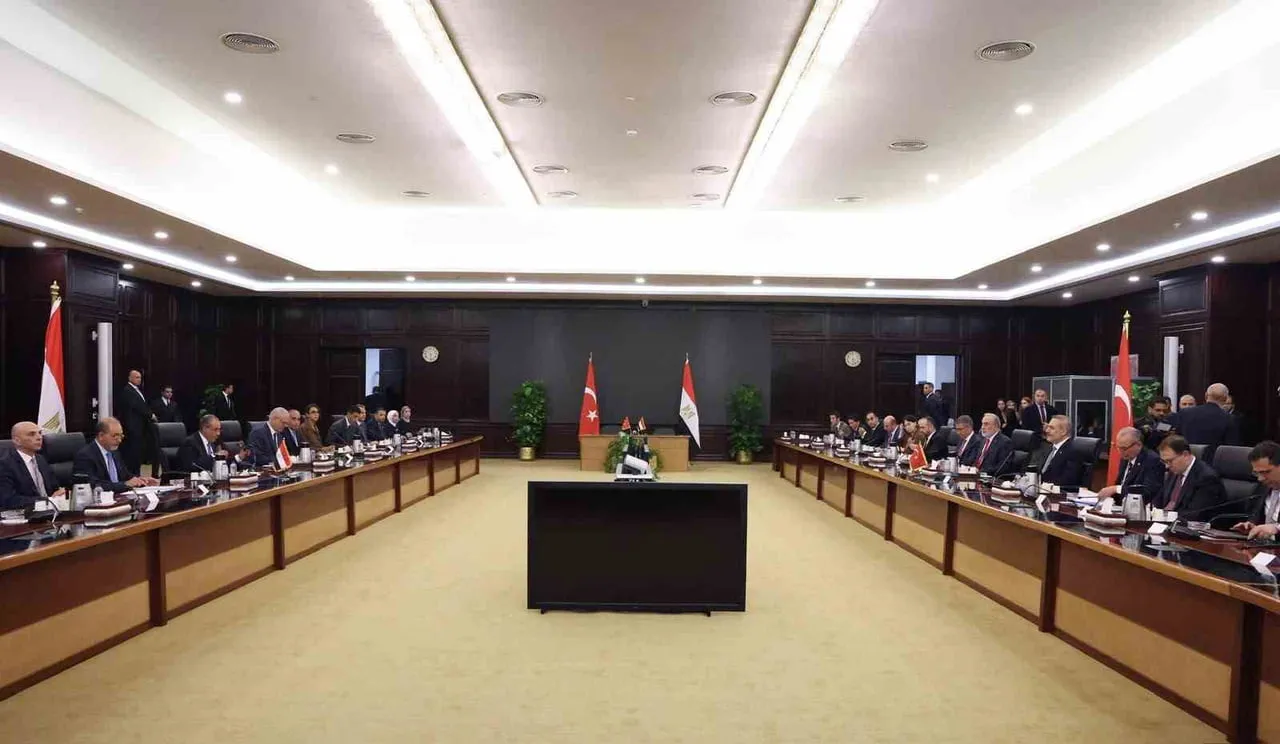 DIŞİŞLERİ BAKANI HAKAN FİDAN, MISIR’DA TÜRKİYE-MISIR ORTAK PLANLAMA GRUBU İKİNCİ TOPLANTISI’NA...