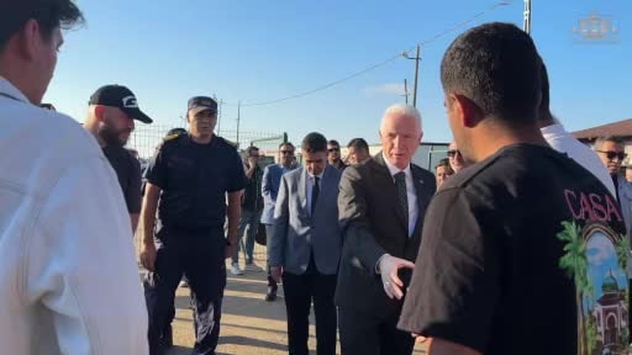 İstanbul Valisi Davut Gül, Silivri’deki arama-kurtarma çalışmalarını yerinde inceledi