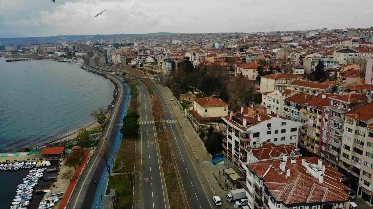 TEKİRDAĞ BÜYÜKŞEHİR BELEDİYESİ, AFET RİSKLERİNİ AZALTMAK VE KENTİ OLASI AFETLERE KARŞI DAHA...