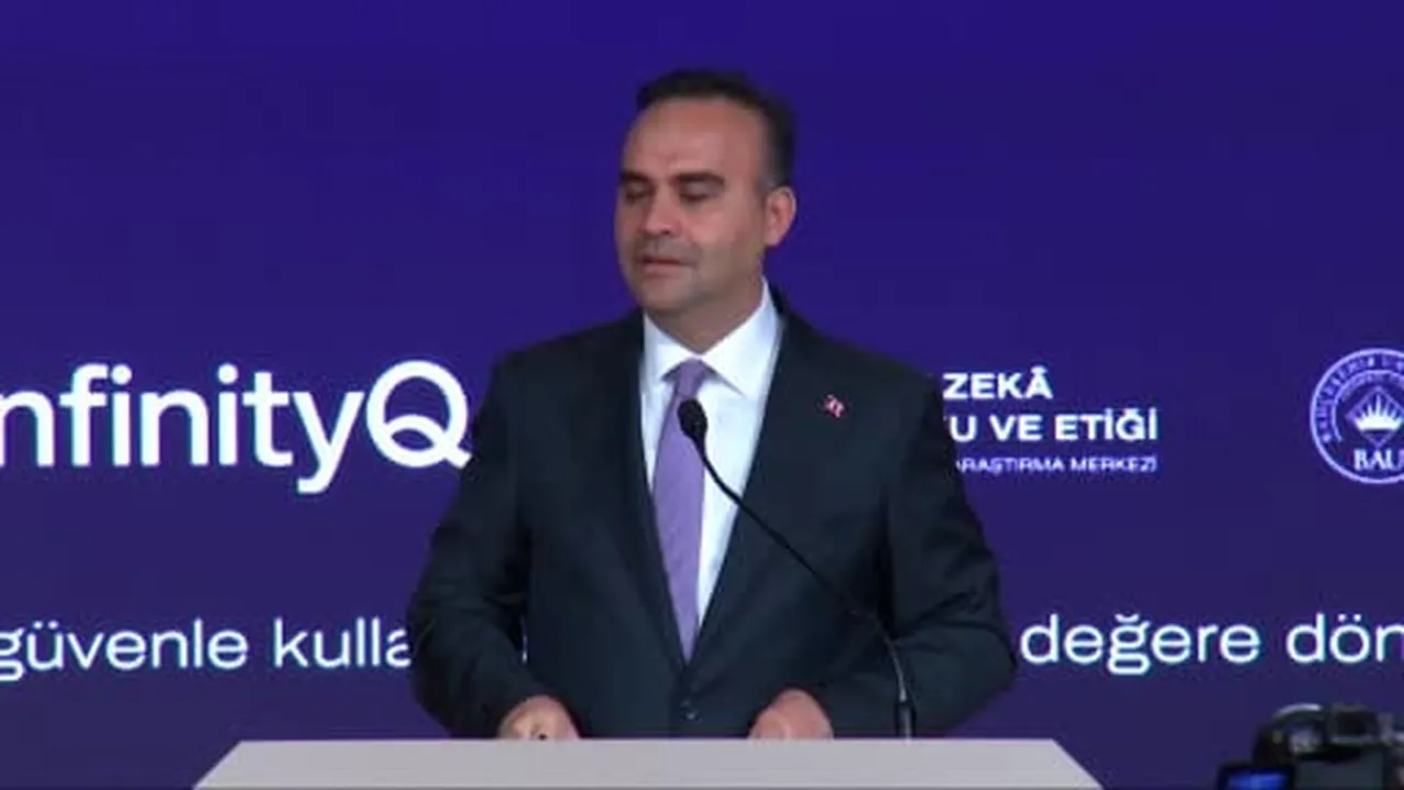Bakan Kacır: "81 ilimizde kuracağımız Yapay Zeka Okuryazarlığı Atölyeleriyle iki yılda 5 milyon...