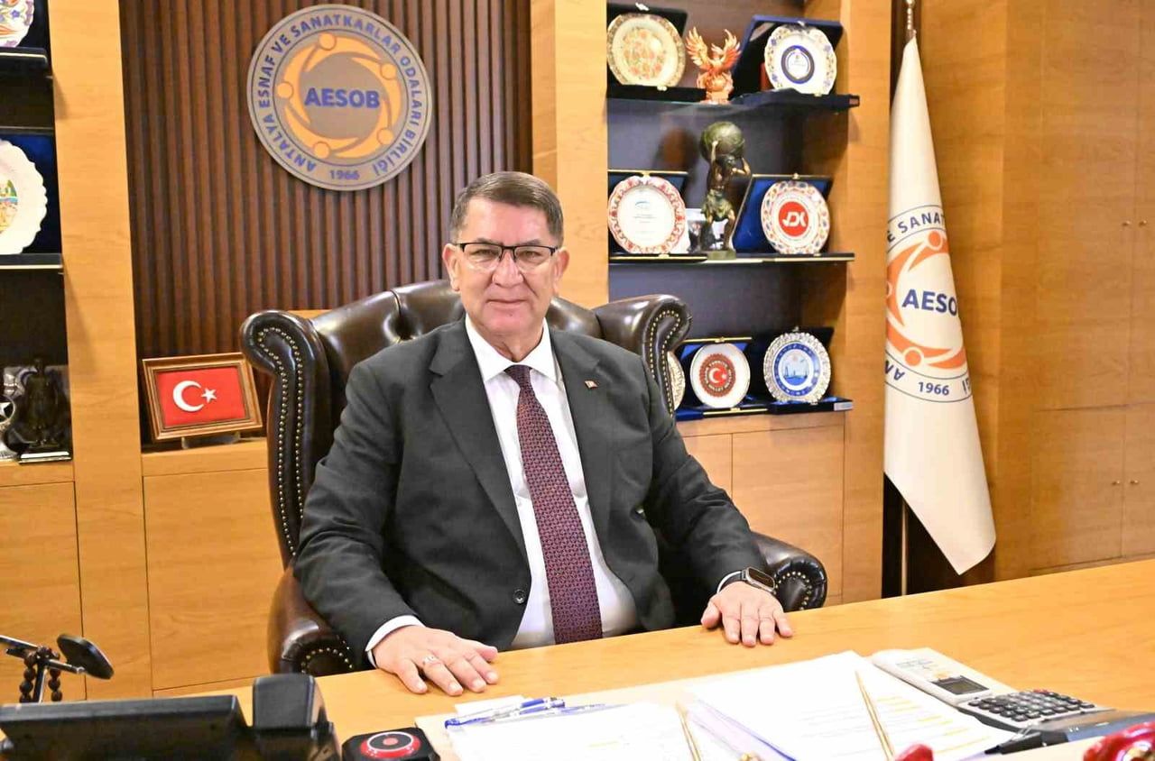AESOB BAŞKANI ADLIHAN DERE, İNDİRİM KAMPANYALARINDA DÜRÜSTLÜK VE ŞEFFAFLIĞIN HEM TÜKETİCİ GÜVENİNİ...