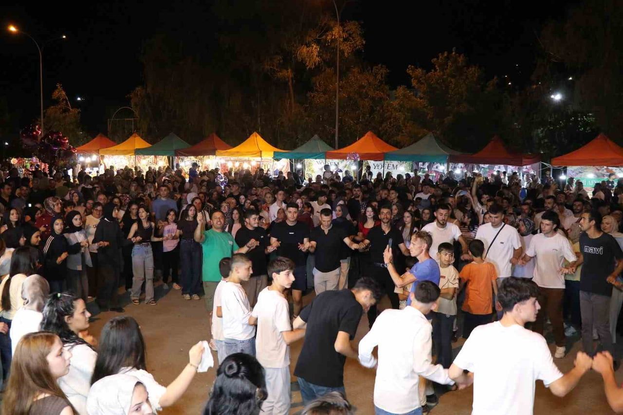 ERZURUM'UN OLTU İLÇESİNDE DÜZENLENEN GELENEKSEL YÖRESEL ÜRÜNLER VE ŞEHİR FESTİVALİ KAPSAMINDA...
