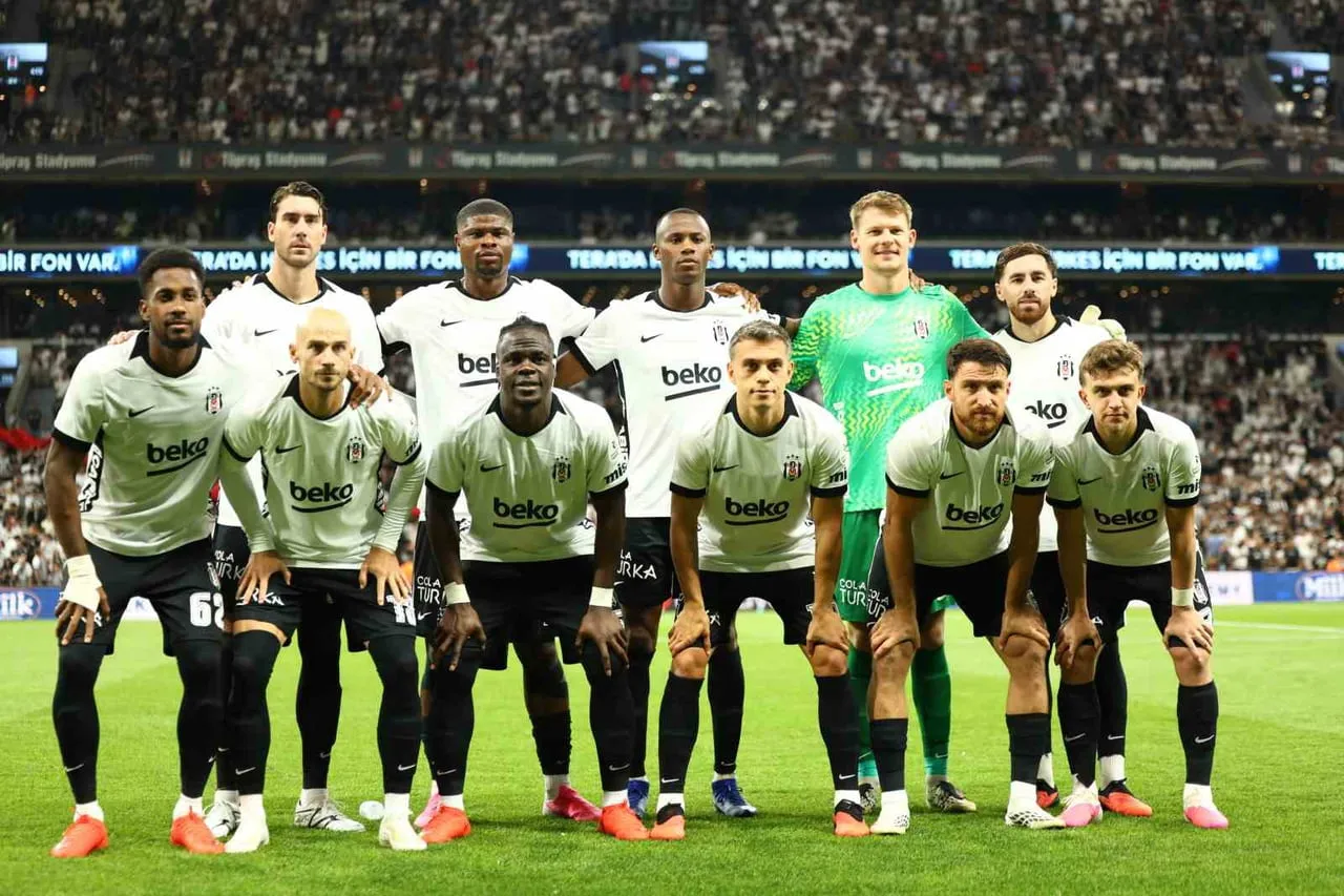 "ALEXANDER NÜBEL, AMİR MURİLLO, TİAGO DJALO, EMMANUEL AGBADOU, RIDVAN YILMAZ, SALİH ÖZCAN, VACLAV...