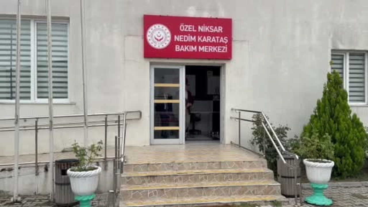 73 yaşında dileği kabul oldu, kaymakam koltuğuna oturdu
