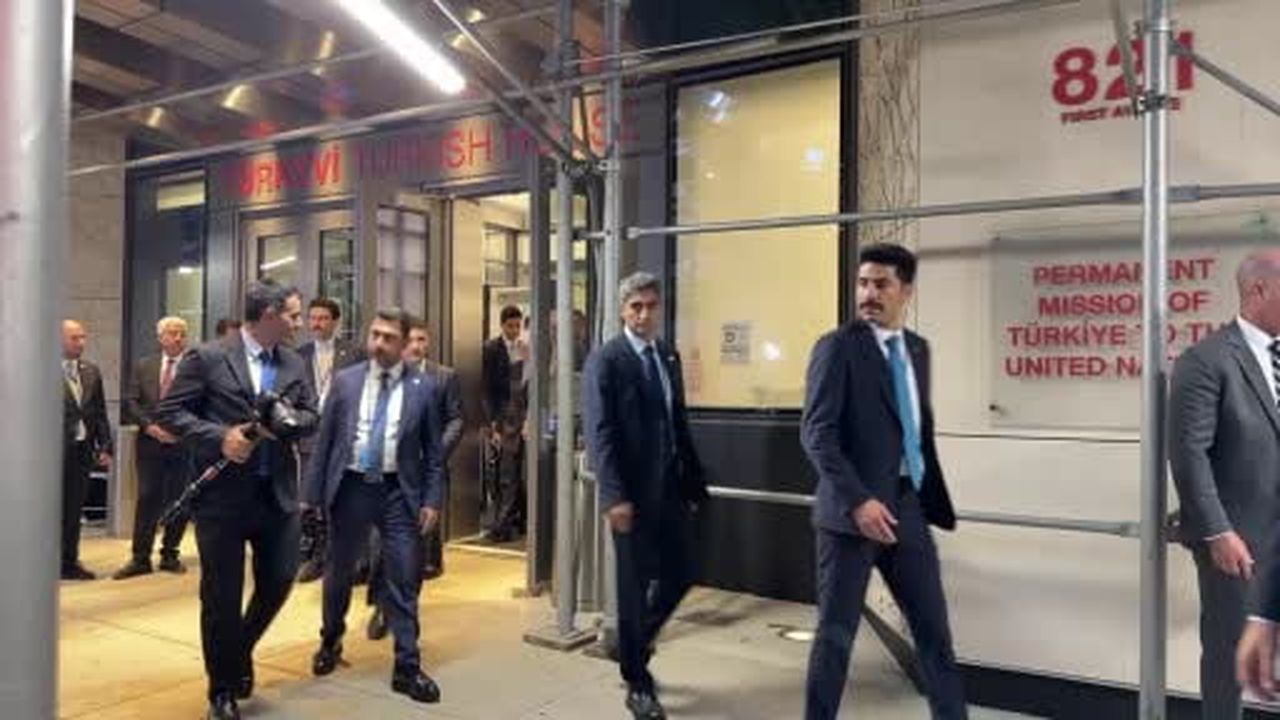 Cumhurbaşkanı Erdoğan, Trump'ın vereceği yemeğe katılmak üzere Türkevi'nden ayrıldı