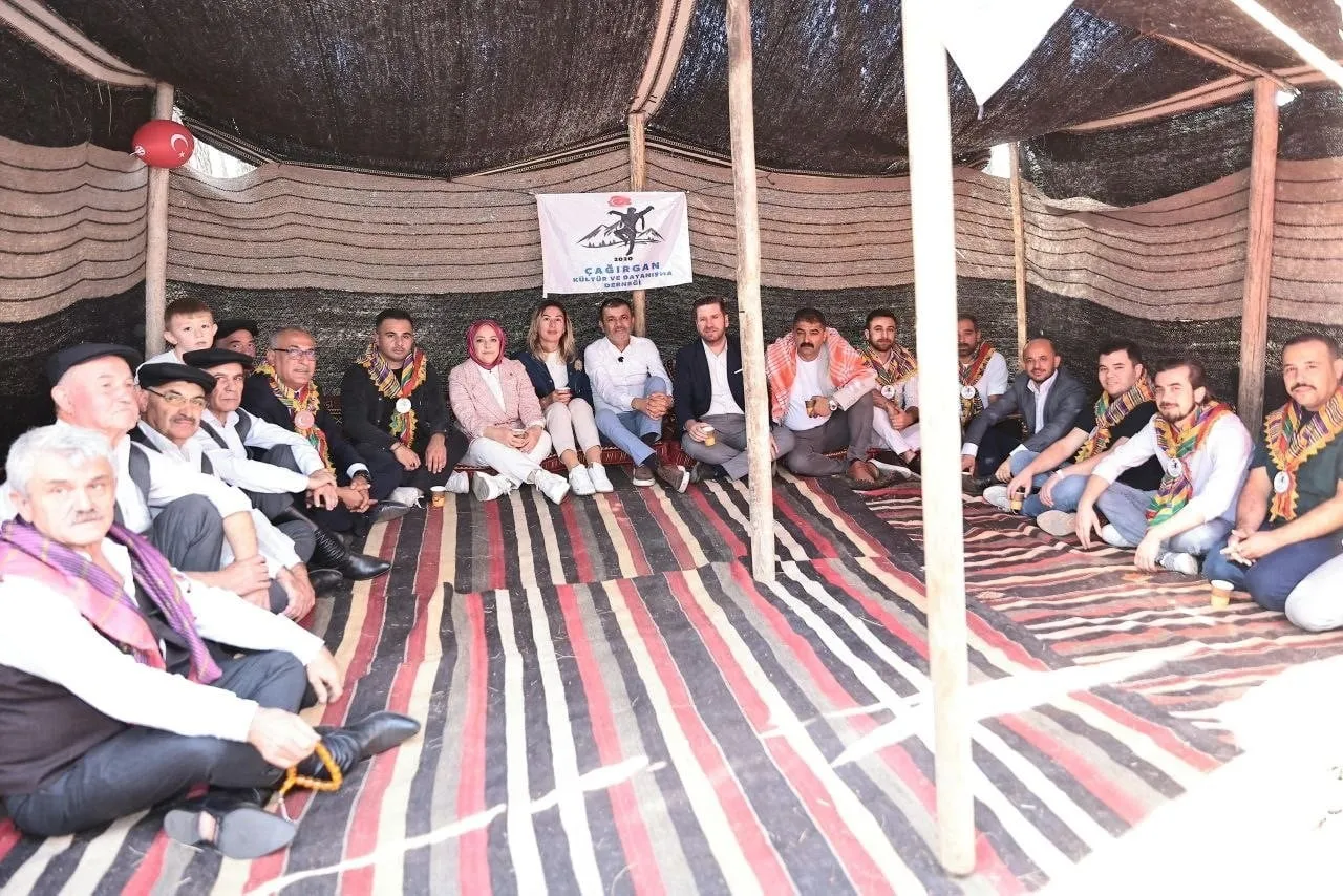 DENİZLİ BÜYÜKŞEHİR BELEDİYESİ’NİN EV SAHİPLİĞİNDE ÇAMLIK KENT ORMANI’NDA DÜZENLENEN DENİZLİ YÖRÜK...