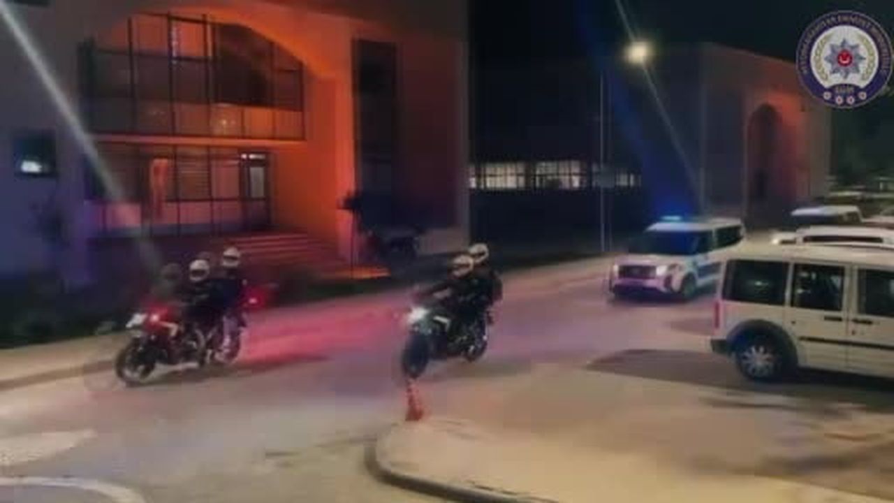 Afyonkarahisar’da fuhuş operasyonu: 2 şüpheli tutuklandı
