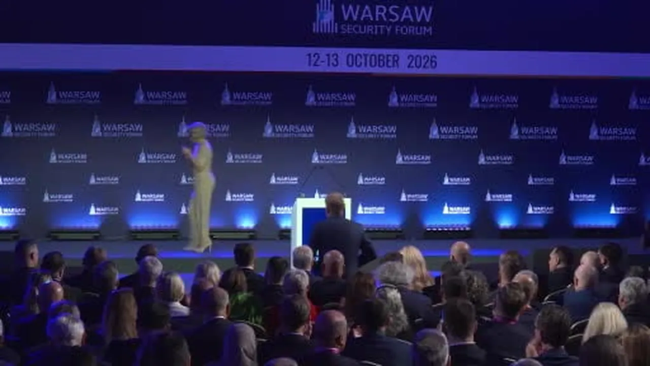 Ukrayna Devlet Başkanı Vladimir Zelenskiy, Ukrayna’nın Rusya’nın veri merkezlerine yönelik...