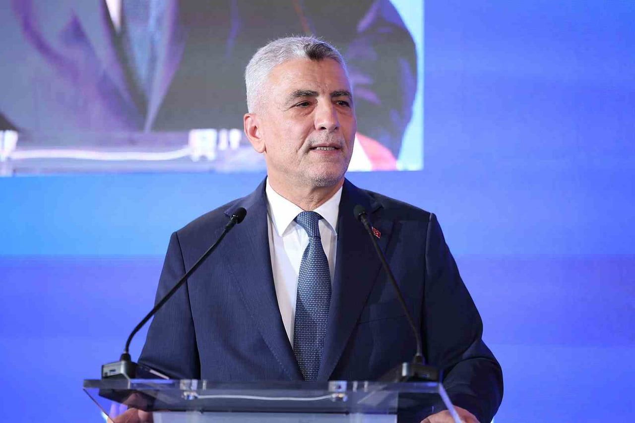 TİCARET BAKANI ÖMER BOLAT, RESMİ ZİYARET KAPSAMINDA GELDİĞİ BELÇİKA'DA TÜRKİYE-AB İŞ ZİRVESİ'NE...