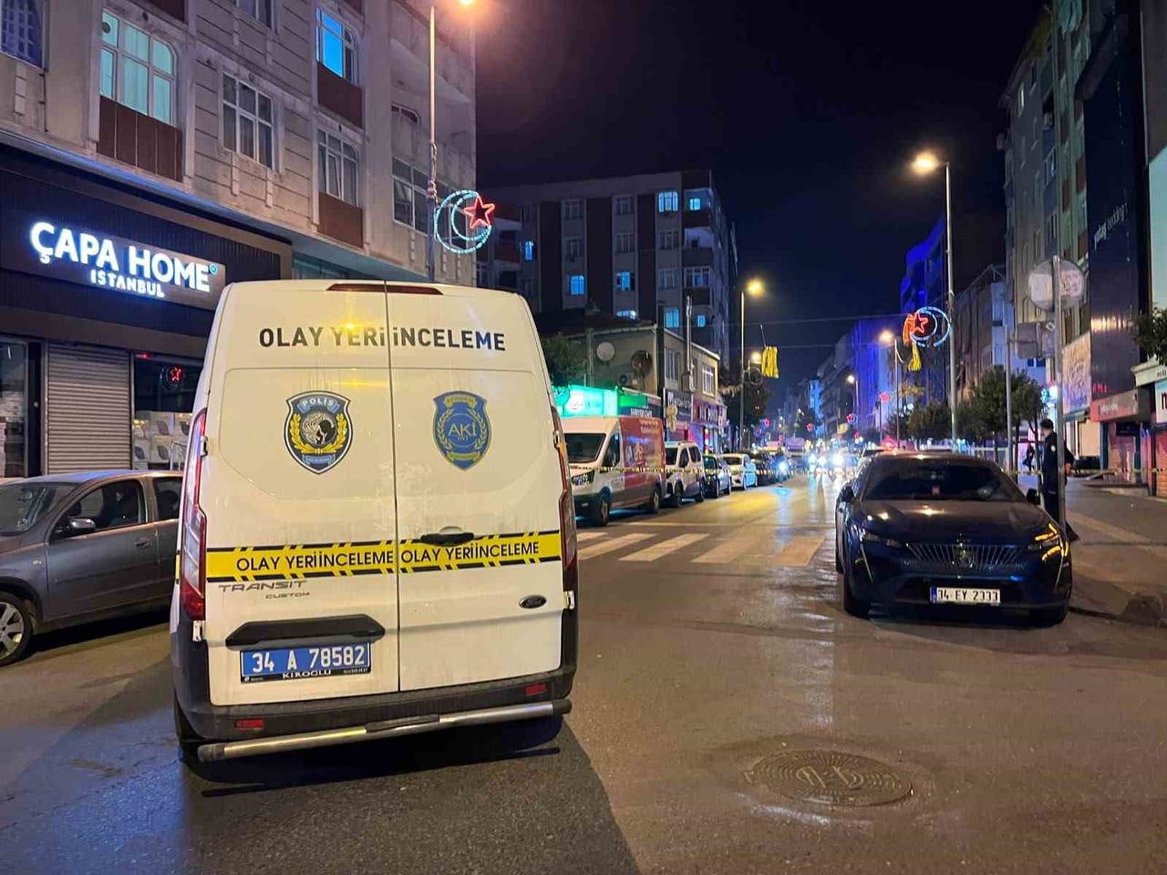 ESENLER’DE CADDEDE ÇIKAN SİLAHLI KAVGADA 2 KİŞİ YARALANDI