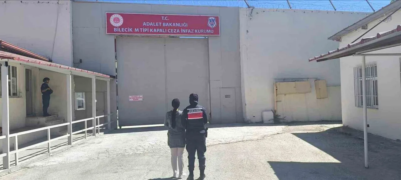 BİLECİK'TE 4 YIL 2 AY HAPİS CEZASI BULUNAN ŞAHIS YAKALANDI