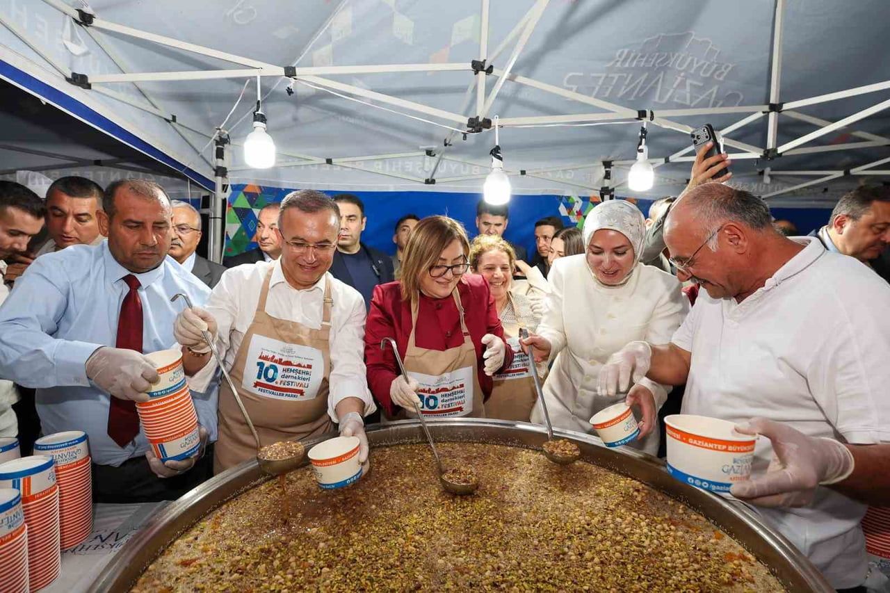 GAZİANTEP BÜYÜKŞEHİR BELEDİYESİ TARAFINDAN GELENEKSEL OLARAK DÜZENLENEN VE BU YIL 10’UNCUSU...
