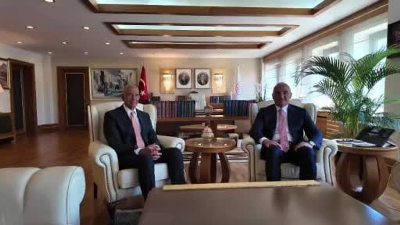 Bakan Ersoy, ABD’nin Ankara Büyükelçisi Tom Barrack’ı ağırladı