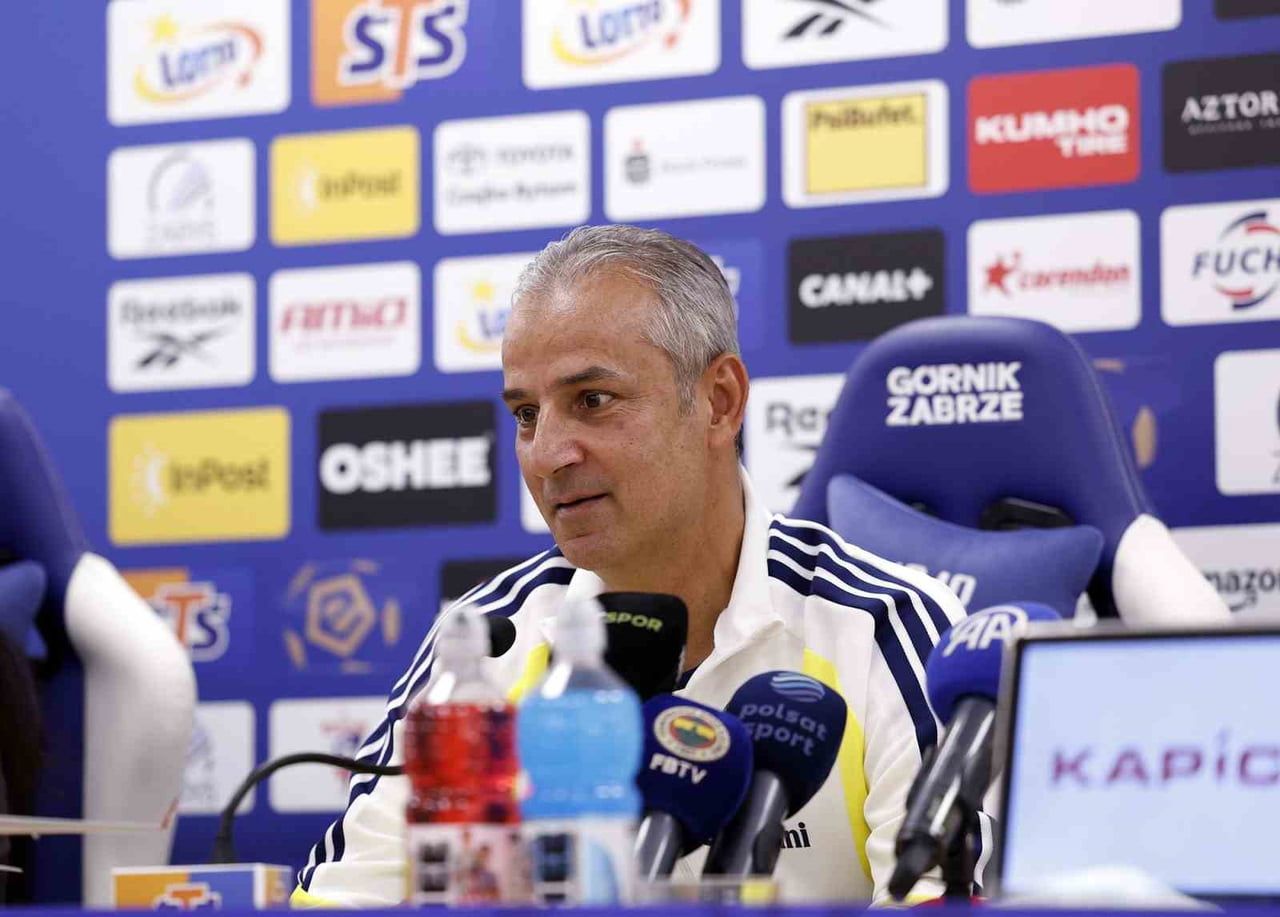 FENERBAHÇE TEKNİK DİREKTÖRÜ İSMAİL KARTAL, GORNİK ZABRZE KARŞISINDA İLK MAÇTA OLDUĞU GİBİ İYİ...