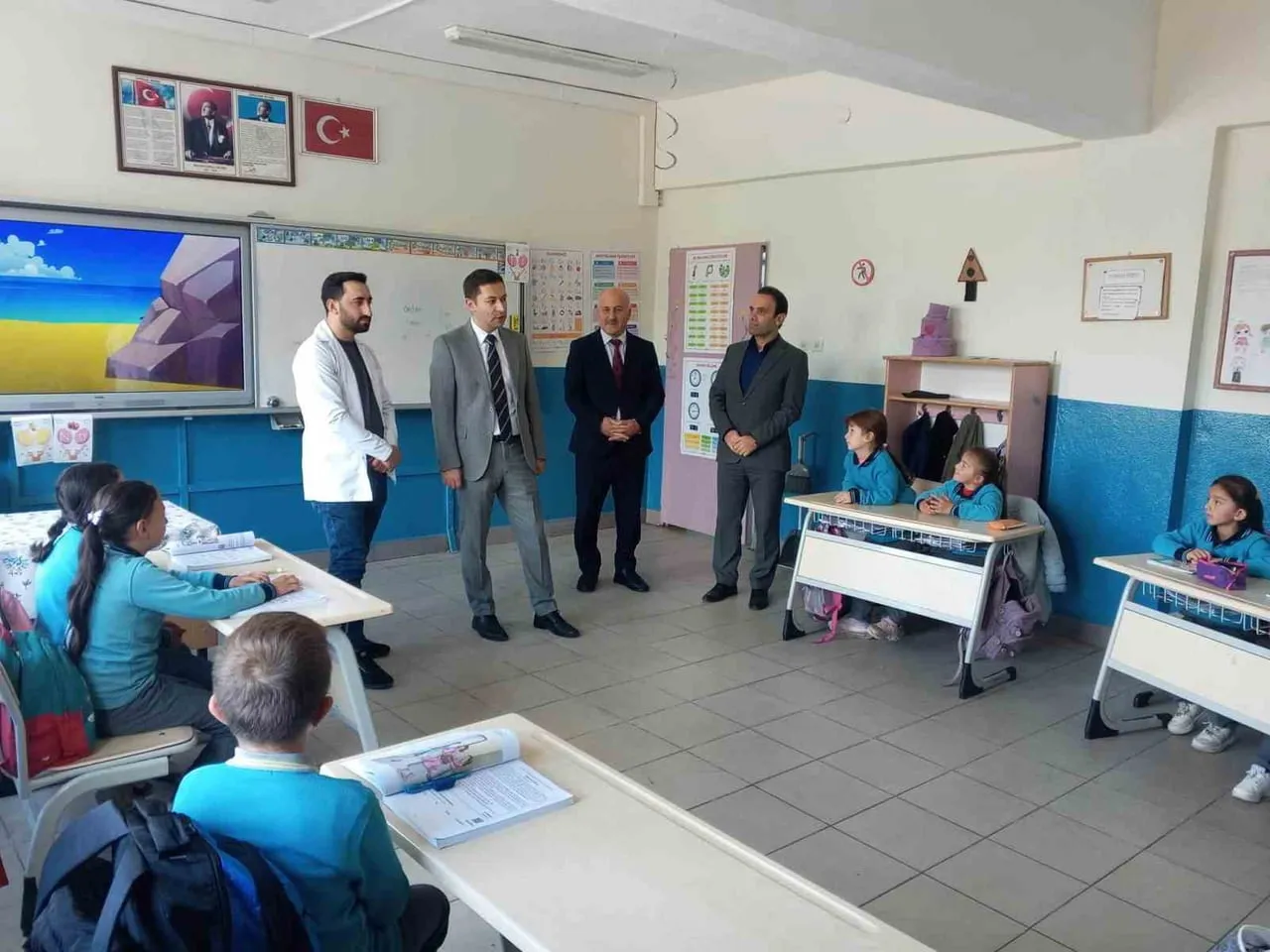 KAYMAKAM YILDIRIM OKUL, KURS VE PAZAR ZİYARETİNDE BULUNDU