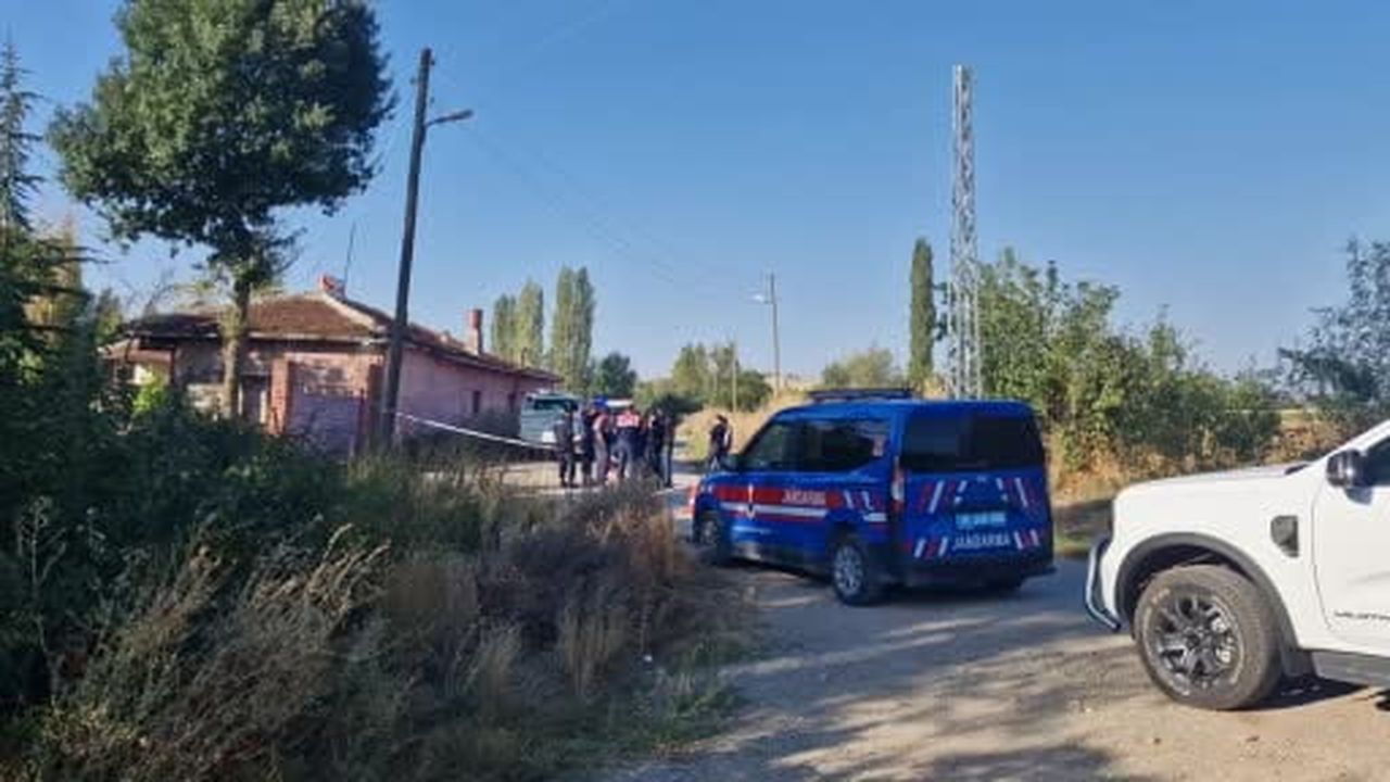 Evinin önünde cansız bedeni bulundu