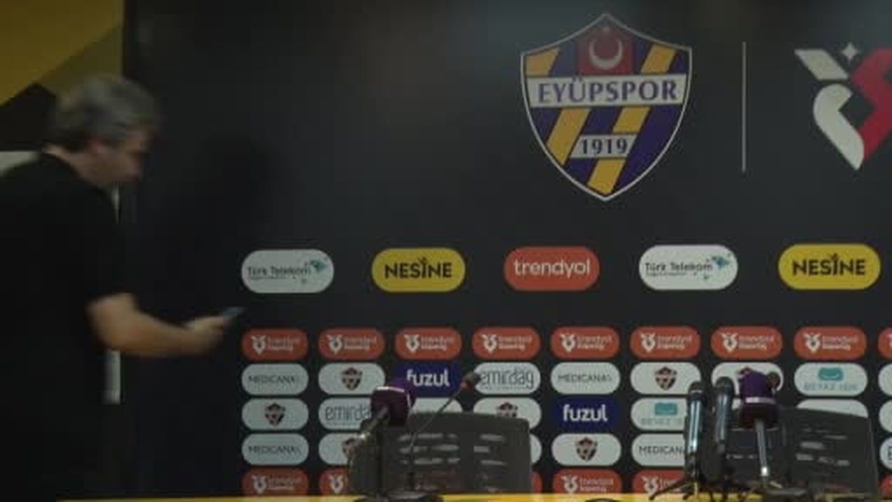 Eyüpspor Teknik Direktörü Özhan Pulat, Gaziantep FK karşısında aldıkları mağlubiyetin ardından...