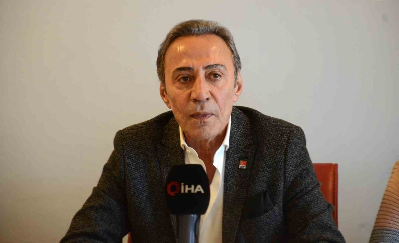 CHP PARTİ MECLİS ÜYESİ BERHAN ŞİMŞEK, BİLECİK'TE CHP İL BAŞKANLIĞINDA KONUŞTU