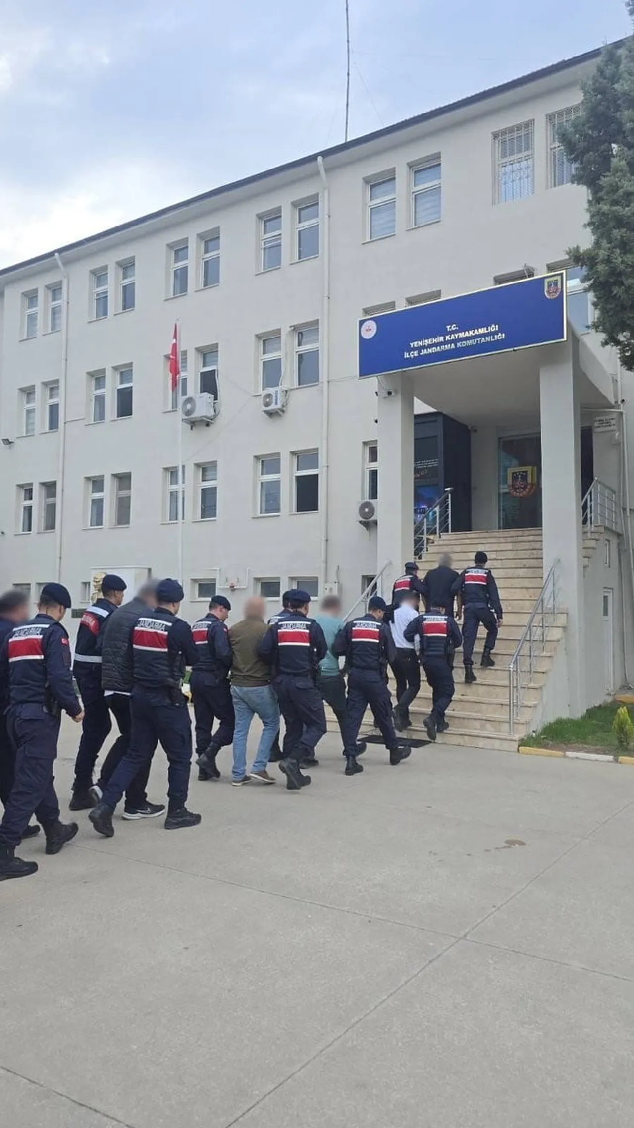 BURSA’NIN İZNİK İLÇESİNDE, YOL KONTROLÜ, RADAR VE KOLLUK DENETİMLERİNE İLİŞKİN BİLGİLERİN WHATSAPP...