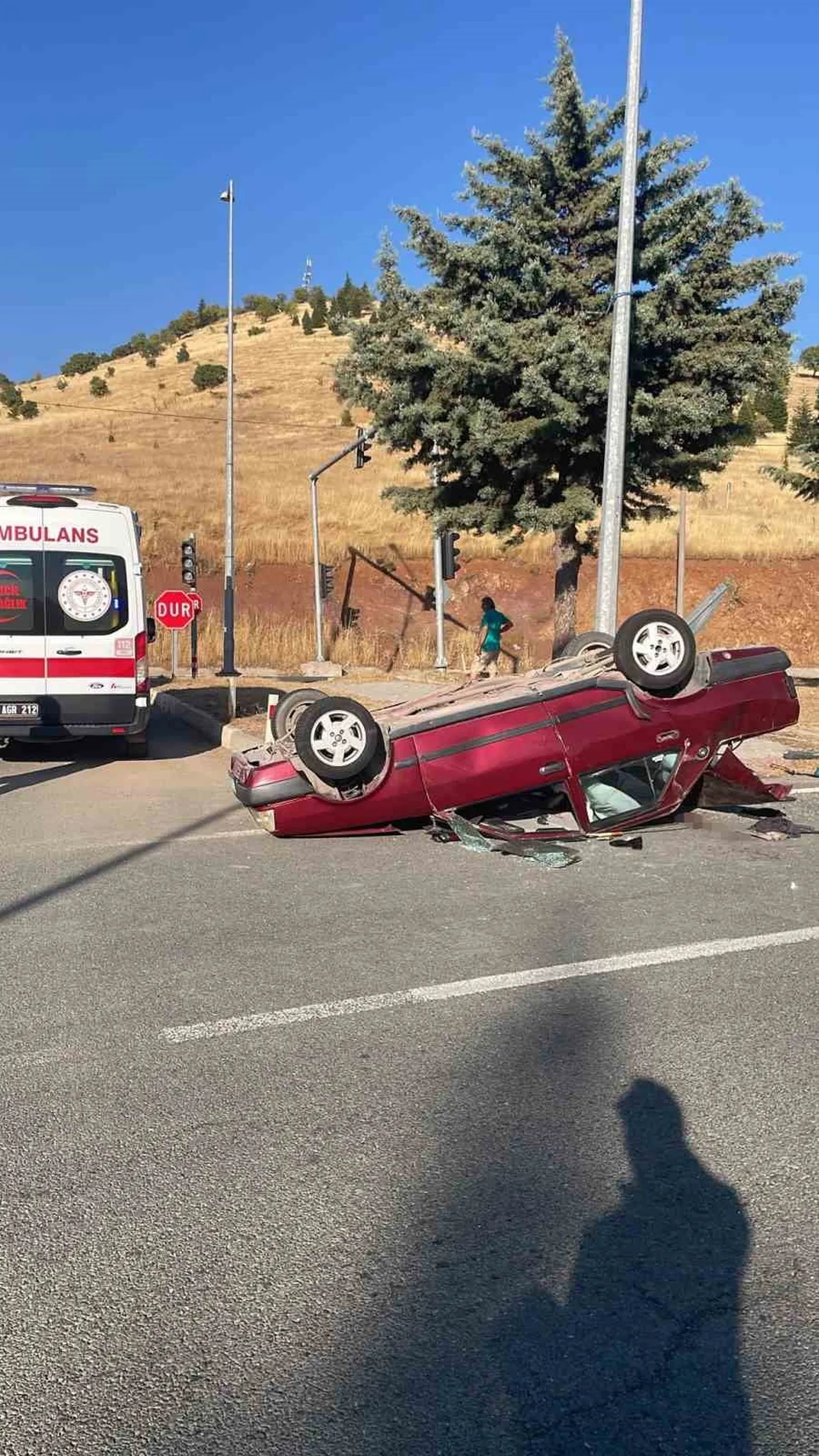 ELAZIĞ’DA İKİ OTOMOBİLİN ÇARPIŞMASI SONUCU MEYDANA GELEN TRAFİK KAZASINDA, TOFAŞ MARKA OTOMOBİL...