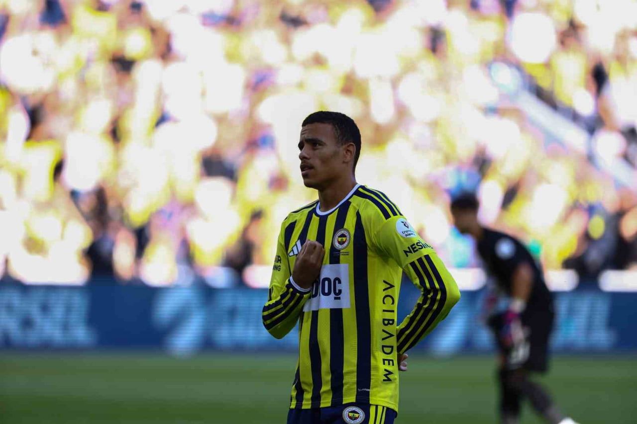 FENERBAHÇE’NİN İNGİLİZ OYUNCUSU MASON GREENWOOD, EYÜPSPOR MAÇINDA 2 GOL, 1 ASİSTLE OYNARKEN BU...