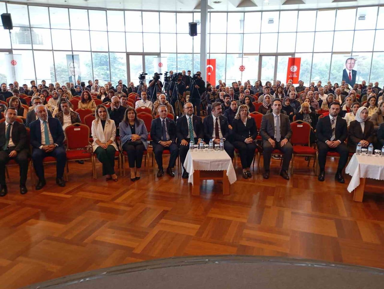 CUMHURBAŞKANLIĞI İLETİŞİM BAŞKANLIĞI TARAFINDAN BURSA’DA GAZETECİLER VE KAMU KURUMLARINDA GÖREV...