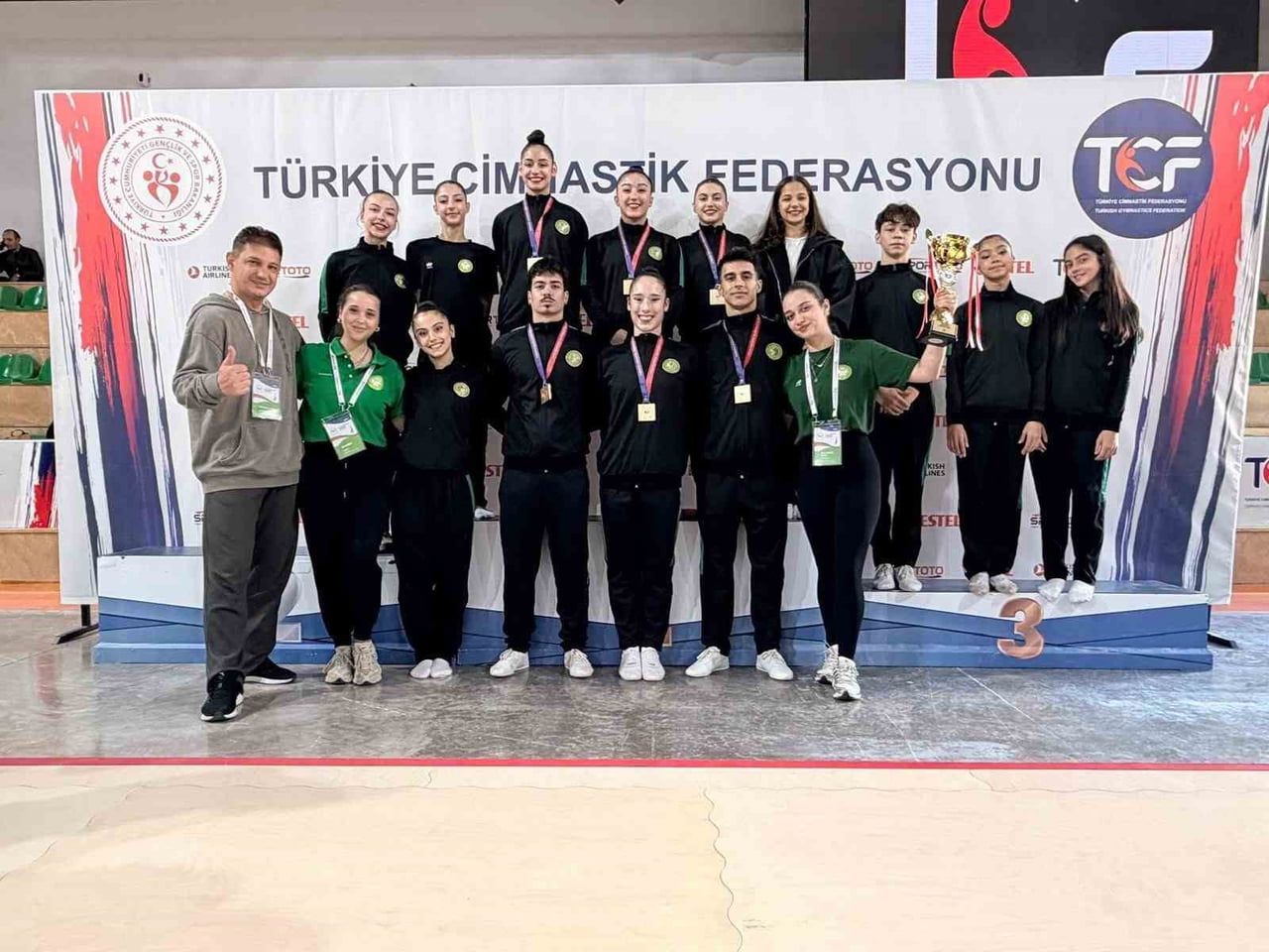 MANİSA BÜYÜKŞEHİR BELEDİYESPOR, İSTANBUL’DA DÜZENLENEN AEROBİK CİMNASTİK KULÜPLER TÜRKİYE...