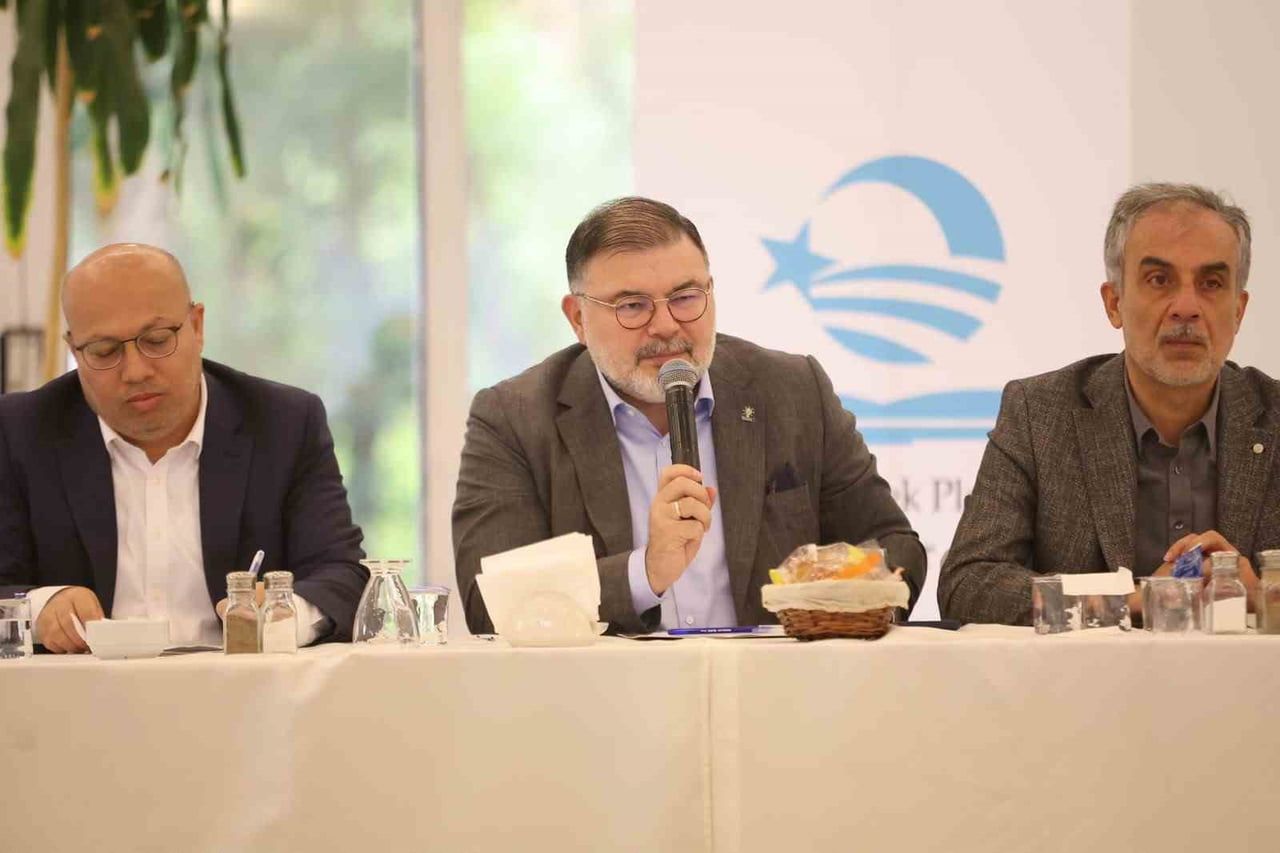 AK PARTİ İZMİR İL BAŞKANI BİLAL SAYGILI, EĞİTİME DESTEK PLATFORMU İZMİR EKİM AYI İL KOORDİNASYON...