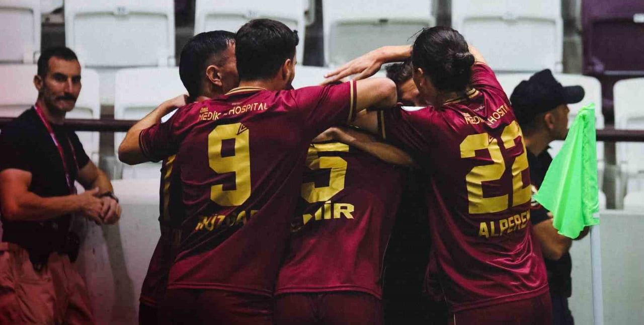 ELAZIĞSPOR'DA FUTBOLCULARA İKİ GÜN İZİN VERİLDİ